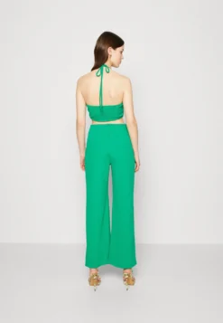 Wal G Cruise Collection Cut Out - Jumpsuit - Leaf Green 8 Wal G Cruise Collection Cut Out - Jumpsuit - Leaf Green -Wal G Verkoopwinkel 00900b37f82f433d9b8a9fce98c5b54e scaled