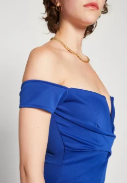 Wal G Elia Off Shoulder - Galajurk - Electric Blue -Wal G Verkoopwinkel 020bb54be96d49fa9c98e31070e3f9f7 scaled