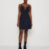 Wal G Vincent Skater Dress - Jerseyjurk - Navy Blue