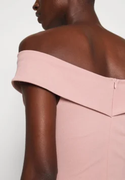 Nancy - Jumpsuit - Pink 13 Nancy - Jumpsuit - Pink -Wal G Verkoopwinkel 0dcaf548bd3c4436aaa5c99283af2b41 scaled