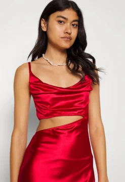 Wal G Sharara Cut Out Dress - Cocktailjurk - Red 9 Wal G Sharara Cut Out Dress - Cocktailjurk - Red -Wal G Verkoopwinkel 1049ba1f9d9d4823a71926e0763fcb65 scaled