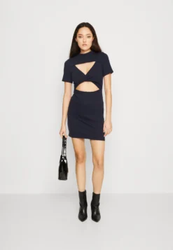 Wal G Willow Cut Out Mini - Jerseyjurk - Navy Blue -Wal G Verkoopwinkel 11a47f2a285e4843806cb1ae46606f4d scaled