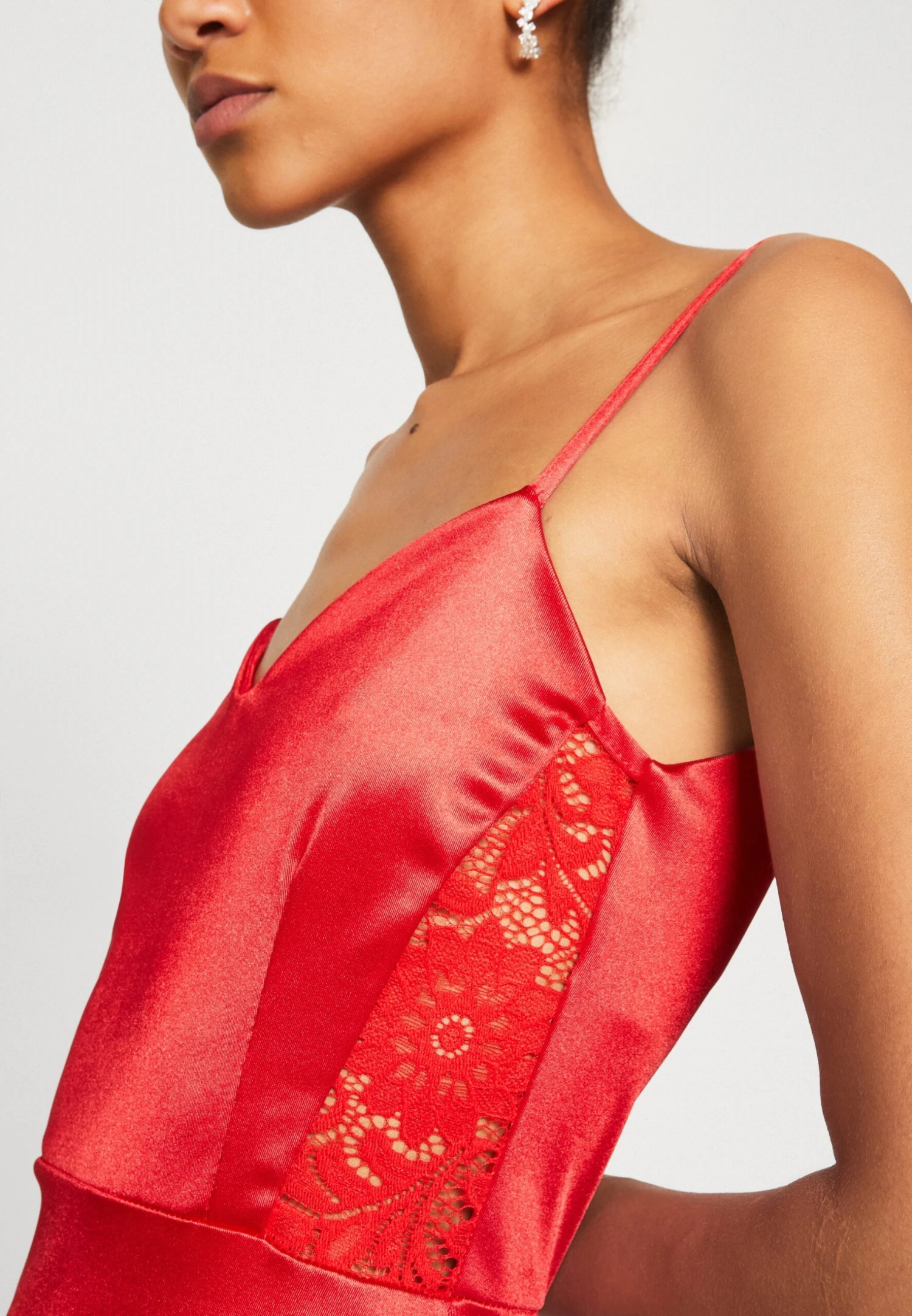 Wal G Archie Asymmetric Midi - Cocktailjurk - Red 6 Wal G Archie Asymmetric Midi - Cocktailjurk - Red - Afbeelding 6