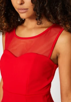 Wal G Tina Skater - Jerseyjurk - Red -Wal G Verkoopwinkel 1aaca0efdbc64f8b8a203ba13ae166fa scaled