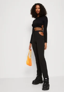 Wal G X Minnie Trouser - Broek - Black 9 Wal G X Minnie Trouser - Broek - Black -Wal G Verkoopwinkel 1ef2433459304b0488e727cf9e327380 scaled