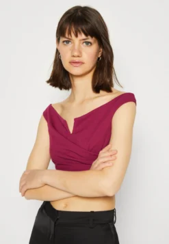 Wal G Valentines Heart Crop - Top - Magenta 9 Wal G Valentines Heart Crop - Top - Magenta -Wal G Verkoopwinkel 26a2cd82faab4d5d91aff88af2755c4f scaled