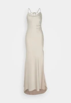 Wal G Wedding Juliette Gown - Galajurk - Champagne 10 Wal G Wedding Juliette Gown - Galajurk - Champagne -Wal G Verkoopwinkel 296e03b44903490f9d9b228ad4944bef scaled