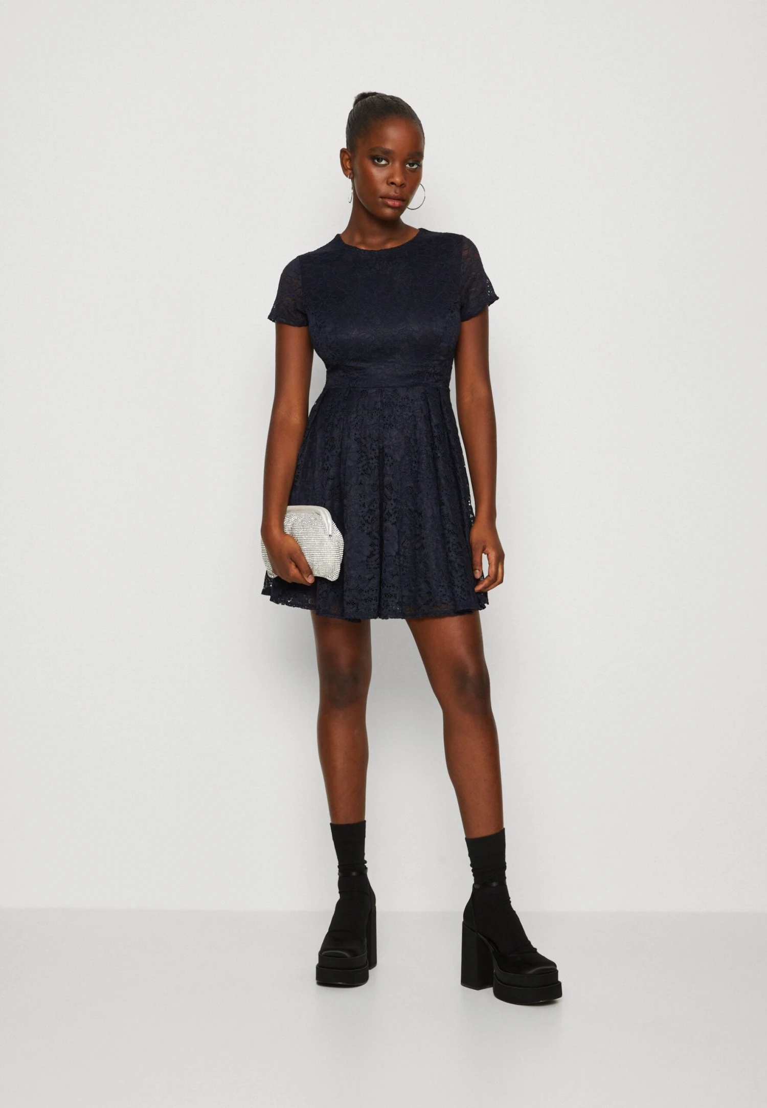 Wal G Leona Skater Dress - Cocktailjurk - Navy Blue 2 Wal G Leona Skater Dress - Cocktailjurk - Navy Blue - Afbeelding 2