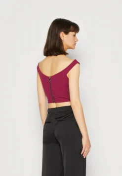 Wal G Valentines Heart Crop - Top - Magenta 8 Wal G Valentines Heart Crop - Top - Magenta -Wal G Verkoopwinkel 2f403237d6d941caba6564e45cb06958 scaled