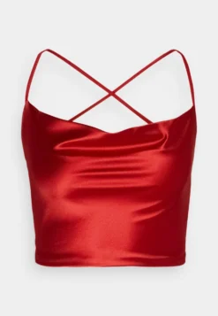 Wal G Milly Strappy - Top - Red -Wal G Verkoopwinkel 34c24977c5084b62aaf1190456164dee scaled