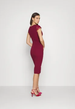 Elizabet Lace Midi - Cocktailjurk - Wine -Wal G Verkoopwinkel 3983a1e82b6e41b6a097496b69c38530 scaled
