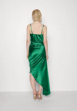 Wal G Strappy Maxi Dress - Cocktailjurk - Leaf Green -Wal G Verkoopwinkel 3c67a7c45bc34ef488bcd72b84297b05 scaled