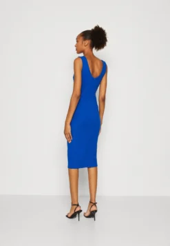Wal G Jumina Buckle Midi - Jerseyjurk - Electric Blue 8 Wal G Jumina Buckle Midi - Jerseyjurk - Electric Blue -Wal G Verkoopwinkel 3ec00fd878684837a2a3b42e76b4c146 scaled