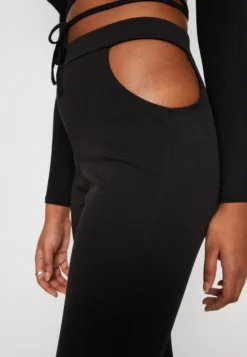 Wal G X Minnie Trouser - Broek - Black 11 Wal G X Minnie Trouser - Broek - Black -Wal G Verkoopwinkel 3f7582d4b1d848118c375e2c44e0c0dd scaled