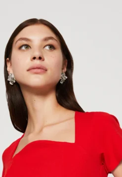 Wal G Brody Curve Neck Skater - Jerseyjurk - Red 9 Wal G Brody Curve Neck Skater - Jerseyjurk - Red -Wal G Verkoopwinkel 417f508b11234f7e9d9f94e46e4e18eb scaled