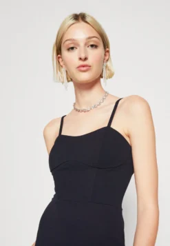 Wal G Danielle Corset - Jerseyjurk - Navy Blue 9 Wal G Danielle Corset - Jerseyjurk - Navy Blue -Wal G Verkoopwinkel 44de5fbc8a354621a4c06938dc7dc644 scaled