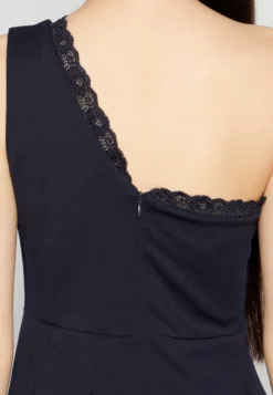 Wal G Janine Skater Dress - Jerseyjurk - Navy Blue 11 Wal G Janine Skater Dress - Jerseyjurk - Navy Blue -Wal G Verkoopwinkel 473a49f335f94baeb150dfe2c5599280 scaled