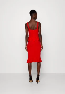 Jace Peplum Dress - Jerseyjurk - Red -Wal G Verkoopwinkel 4af9452cc4ee40fbb2c00eb90a9d6b28 scaled