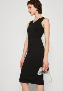 Wal G Joel Midi - Cocktailjurk - Black -Wal G Verkoopwinkel 4cbd74bfd84d49799fae5fe255c84c81 scaled