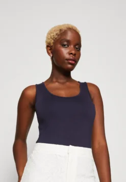 Wal G Melody Bodysuit - Top - Navy Blue -Wal G Verkoopwinkel 4f6a17566a09465489fbea52d611586a scaled