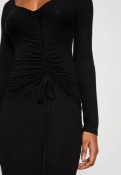 Wal G Del Gathered Midi - Jerseyjurk - Black 11 Wal G Del Gathered Midi - Jerseyjurk - Black -Wal G Verkoopwinkel 5706d63d17454caf9f06198439813c8a scaled