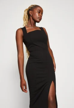 Wal G Brody Curve Neck Midi - Etui-Jurk - Black -Wal G Verkoopwinkel 5886045f2cb649ab9651707976411785 scaled