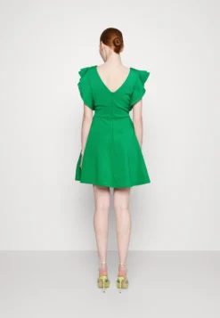 Wal G Haily Ruffle Skater - Cocktailjurk - Leaf Green -Wal G Verkoopwinkel 5b3783a996644f8696e74ea4e4324e6b scaled