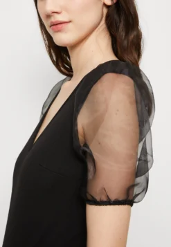 Wal G Matila Bodysuit - T-Shirt Print - Black -Wal G Verkoopwinkel 5bc626f3a02b45cfbb351d19816f4be8 scaled