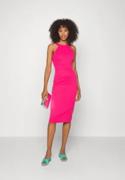 Wal G Jimmy Midi Dress - Jerseyjurk - Dark Fushia -Wal G Verkoopwinkel 5c10ecead7fc4ecc9a3f098066f82d38 scaled