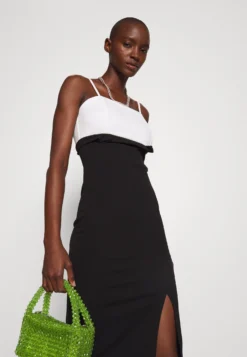 Janya - Jurk - Black/White 10 Janya - Jurk - Black/White -Wal G Verkoopwinkel 5d5758b8a96e4354903b2132252e08ed scaled