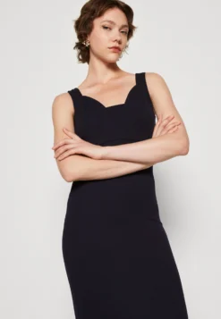 Wal G Anabella Ruffle Bottom Midi - Jerseyjurk - Navy Blue -Wal G Verkoopwinkel 6915dddb9fcf401c963730586a01077e scaled