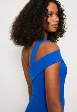 Wal G Tula Cut Out Maxi - Galajurk - Electric Blue -Wal G Verkoopwinkel 6fc79e8deccf4cc78ebab3b0b5684546 scaled