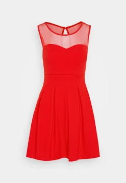 Wal G Tina Skater - Jerseyjurk - Red -Wal G Verkoopwinkel 6ff4c77cead8404a8a11f4d77c9220c8 scaled