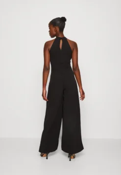 Wal G Leila Halter Neck Wide Leg - Jumpsuit - Black -Wal G Verkoopwinkel 7038d85dc5294e9e8e706306989243ed scaled