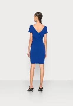 Wal G Gary Bodycon Dress - Jerseyjurk - Electric Blue 7 Wal G Gary Bodycon Dress - Jerseyjurk - Electric Blue -Wal G Verkoopwinkel 734cb309c5f549f196ae86ac950776ff scaled