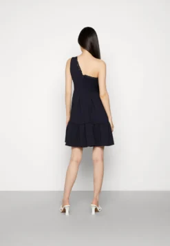 Wal G Janine Skater Dress - Jerseyjurk - Navy Blue 8 Wal G Janine Skater Dress - Jerseyjurk - Navy Blue -Wal G Verkoopwinkel 746713095d5b411282b034acb096d845 scaled
