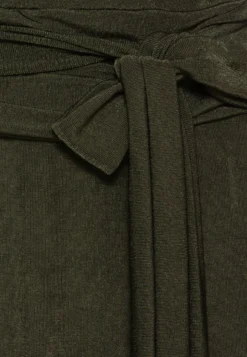 Wal G Wonda V Neck - Jumpsuit - Olive Green -Wal G Verkoopwinkel 757dc3707b464041a47d13937843ef0a scaled