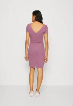 Wal G Gary Bodycon Dress - Jerseyjurk - Mauve Pink -Wal G Verkoopwinkel 75a98ee8bb82493eb984a7a9739f71c3 scaled