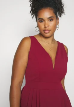 Kandy V Neck Midi - Jurk - Wine -Wal G Verkoopwinkel 75dc86a7e1714f19abc9cbf5df8516fc scaled