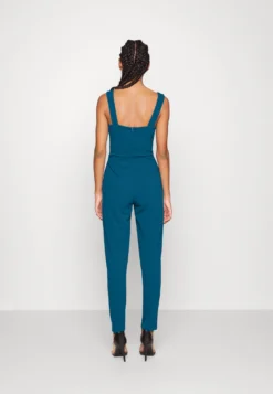 Wal G V Neck - Jumpsuit - Dark Teal Blue -Wal G Verkoopwinkel 788d7e810cc043d9bf90bd2a2171d985 scaled