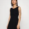Wal G Jaqueline Skater Dress - Cocktailjurk - Black