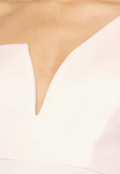 Wal G Wedding Gina Shoulder Maxi - Galajurk - Peach -Wal G Verkoopwinkel 7de3151900074022871f852fcfc27876 scaled