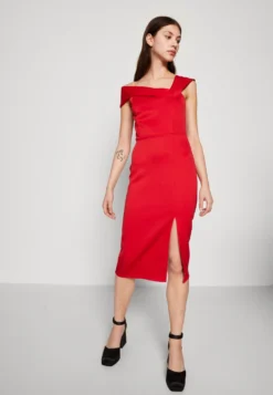 Wal G Delila Strap Midi - Jerseyjurk - Red -Wal G Verkoopwinkel 7e8c238d95a940f1ac1b779a3fe8f79d scaled