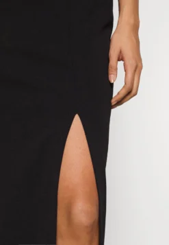 Wal G Lace Maxi Dress - Galajurk - Black 11 Wal G Lace Maxi Dress - Galajurk - Black -Wal G Verkoopwinkel 7e8c91f5efdf438b97e7e7a5f239fbb7 scaled