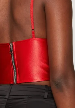Wal G Christian Corset Crop - Top - Red 11 Wal G Christian Corset Crop - Top - Red -Wal G Verkoopwinkel 80668e8f82e049e28a7d5c321b7cc412 scaled