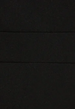 Halter Neck Maxi Dress - Galajurk - Black -Wal G Verkoopwinkel 84643250e7b64be79c17dc0d97c7e25a scaled