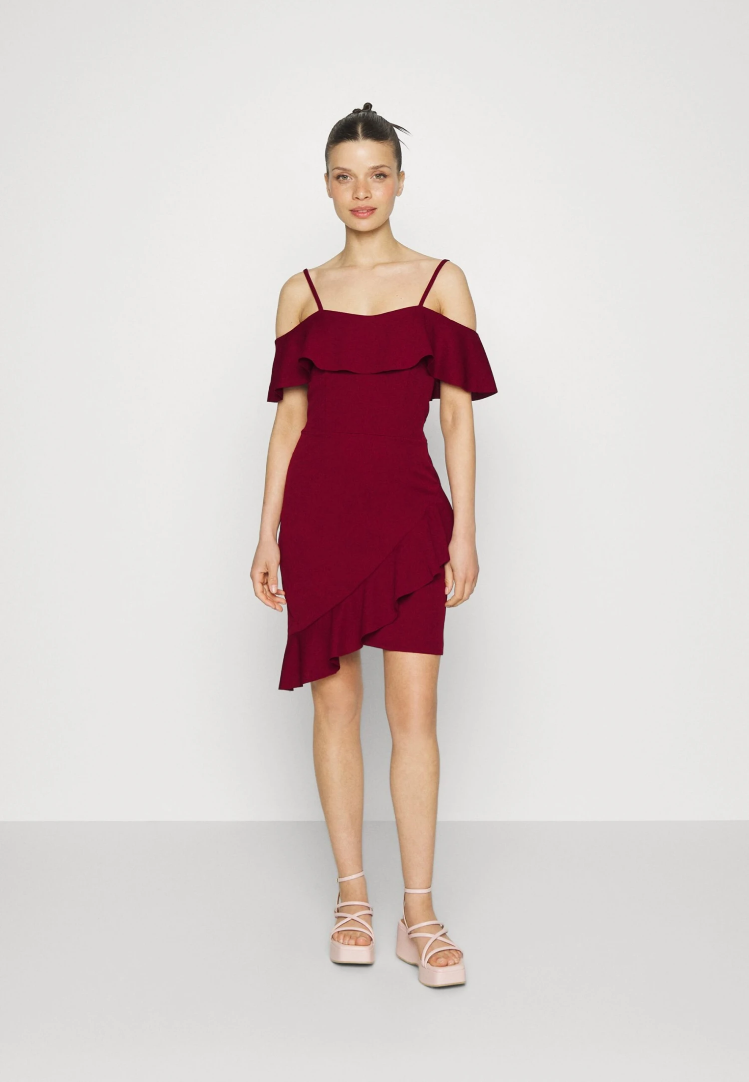 Revra Strappy Frill Skater - Jerseyjurk - Berry Wine 1 Revra Strappy Frill Skater - Jerseyjurk - Berry Wine