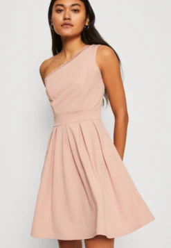 Wal G Vanya One Shoulder Skater Dress - Jerseyjurk - Blush Pink -Wal G Verkoopwinkel 85ac979182934f89bd7aab8396771a3f scaled