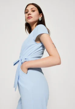 Wal G Archy Bow - Jumpsuit - Sky Blue -Wal G Verkoopwinkel 8a1e5440c64549b08e77be57103b58f4 scaled