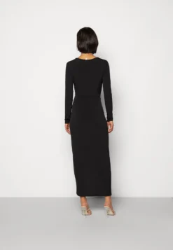 Wal G Bina Maxi Dress - Cocktailjurk - Black -Wal G Verkoopwinkel 8e96d10e6b924f82ab486e847034d460 scaled